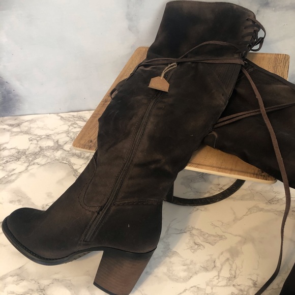 93 Vintage Shoes - Brown Distressed Over the Knee Boots